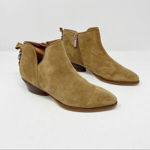Franco Sarto Suede Pointed Toe Booties Size 6